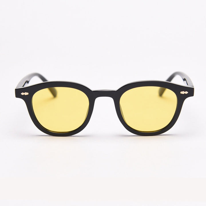 Fashionable sunglasses with round lenses and stylish frame Bowlift