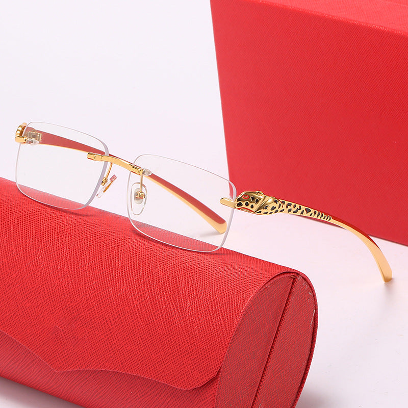 Women's elegant correction glasses with extravagant design elements Bowlift