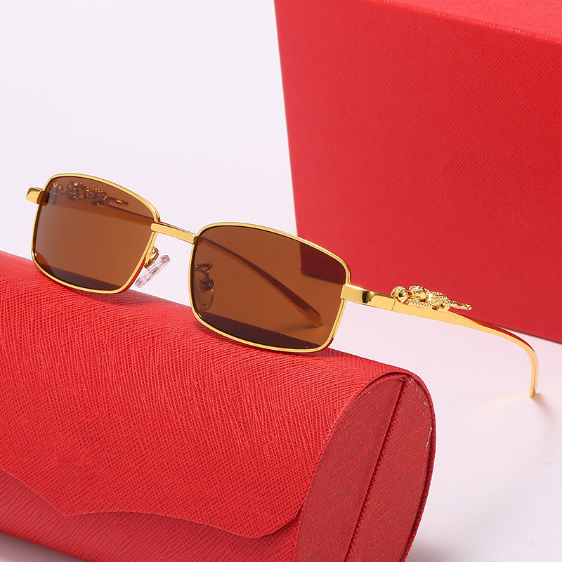 Women’s fashionable corrective glasses with fine embellishments Bowlift