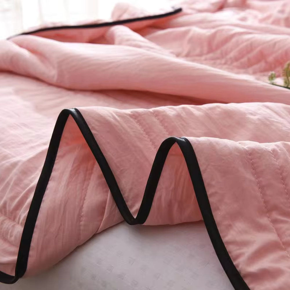 BowLift | KoudeKalm – Lightweight Cool Comforter for Hot Sleepers | Soft & Breathable