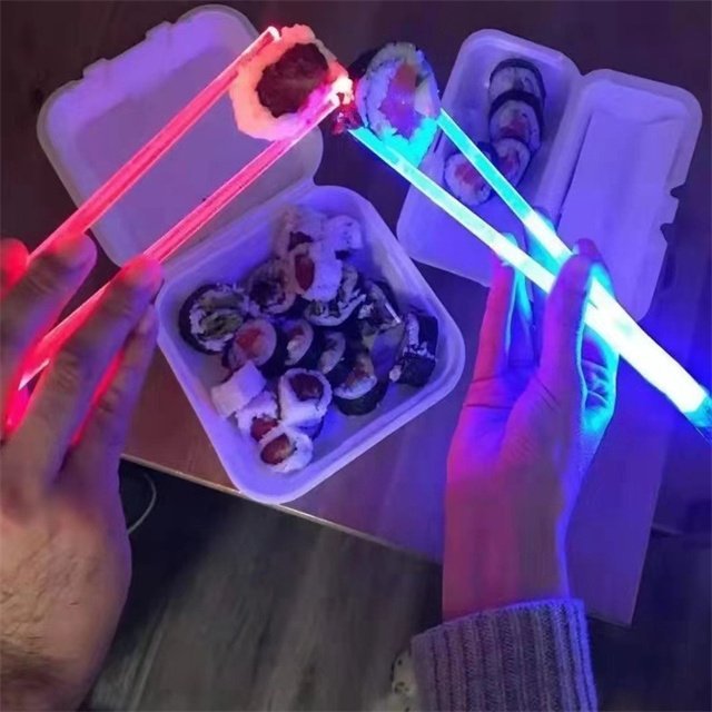 LED Luminous Chopsticks | Bowlift