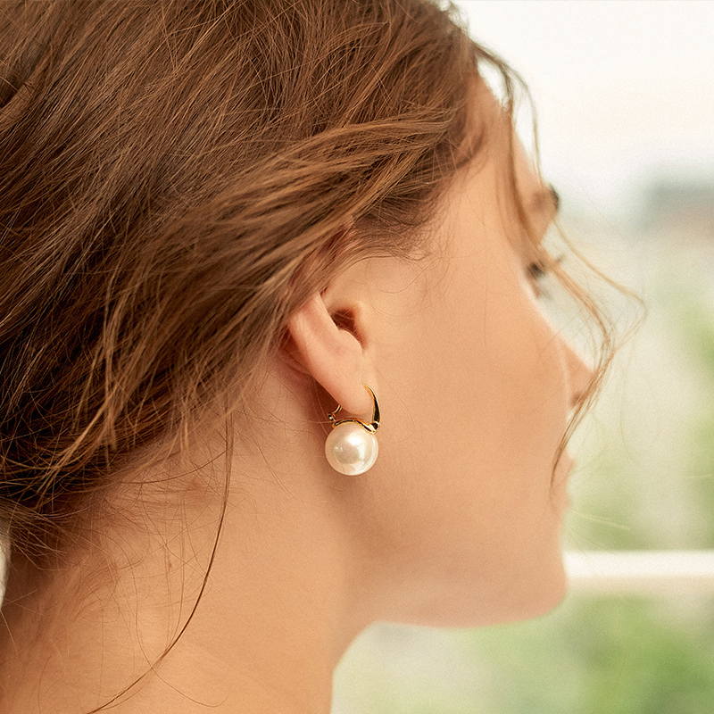 BowLift | Black Pearl Earrings  Available in White Champagne Grey Gold and Black  Pearl Dangle Earrings
