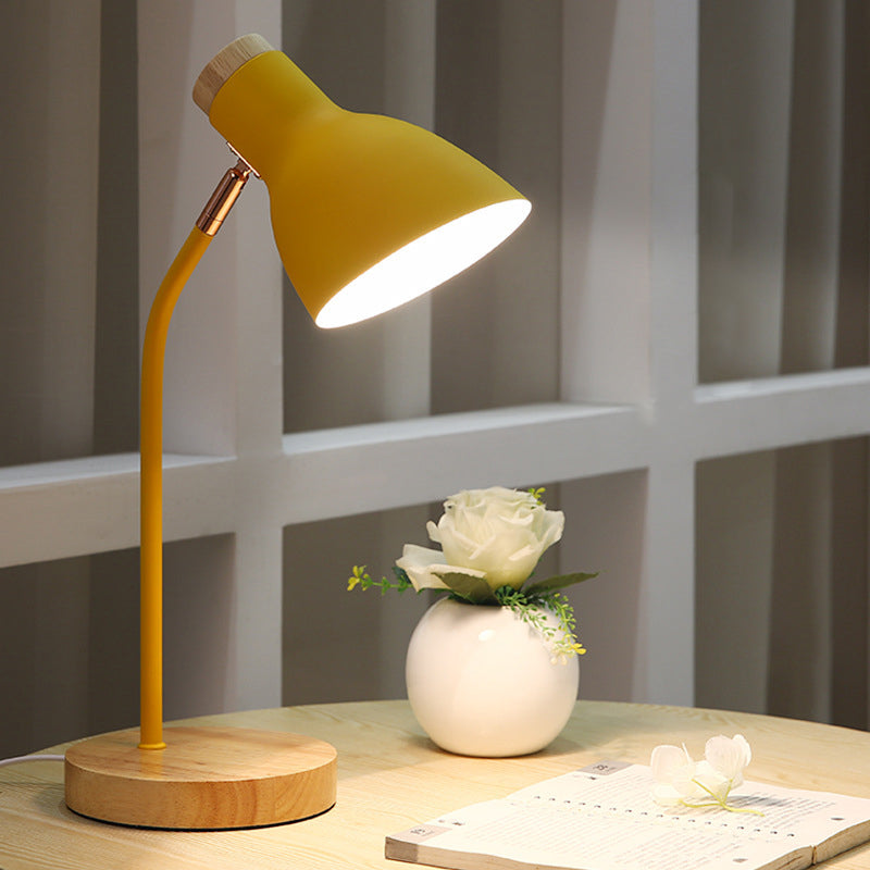 BowLift | Flashlight-shaped swivel table lamp Macaron Metal 1-light night lamp for children's room