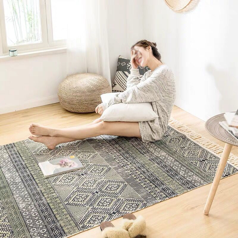 BowLift | Multicolored Bedroom Rug Western Geometric Printed Area Rug Cotton Easy Care Pet Friendly Indoor Rug