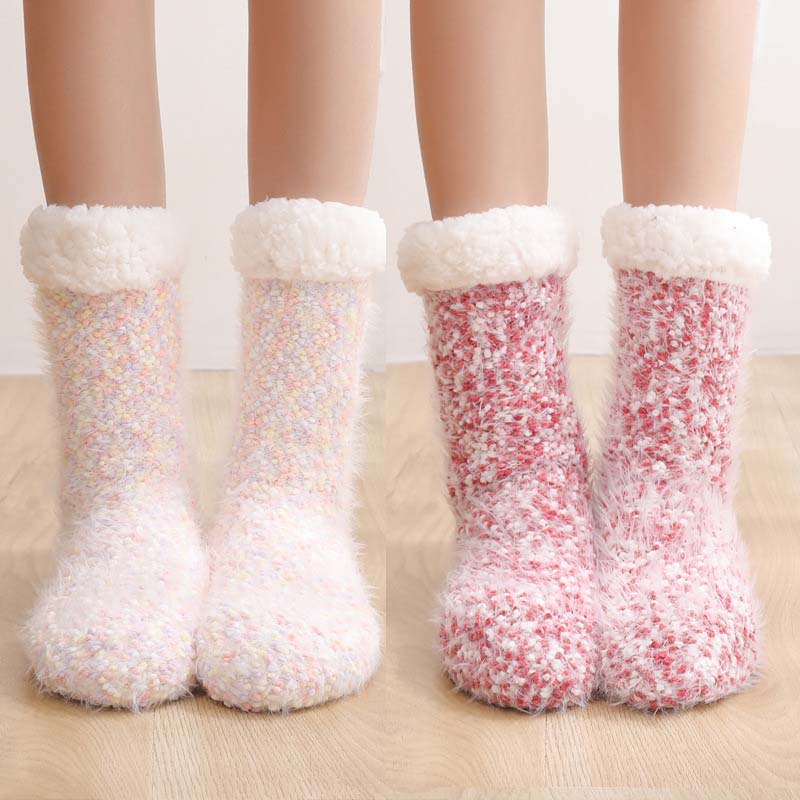 BowLift | WarmStep - All-day warmth and non-slip comfort socks for your feet