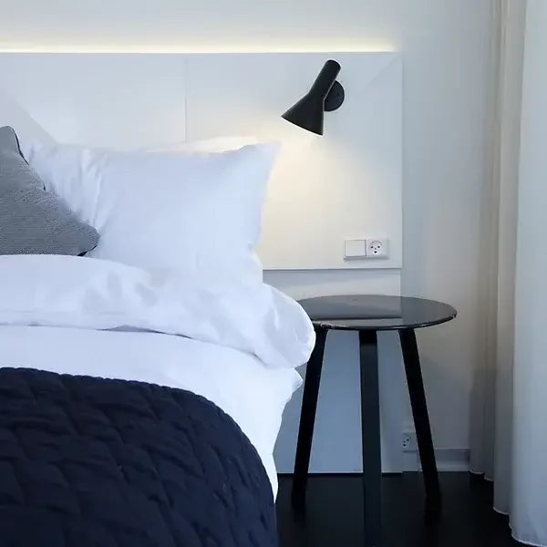 BowLift | LumiMinimal Table - Elegant LED Table Lamp for Modern Interior