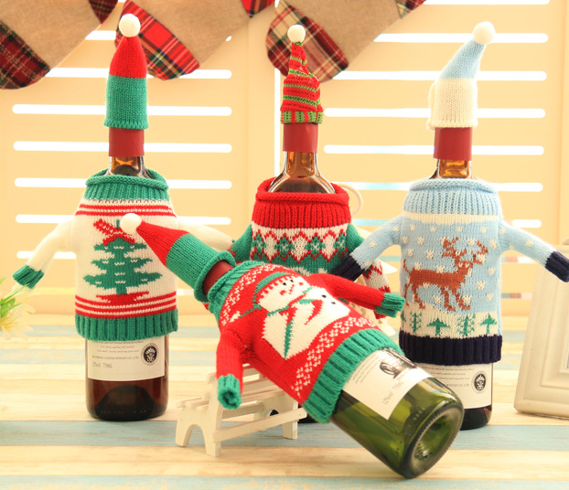 BowLift | Knitted Christmas Bottle Set