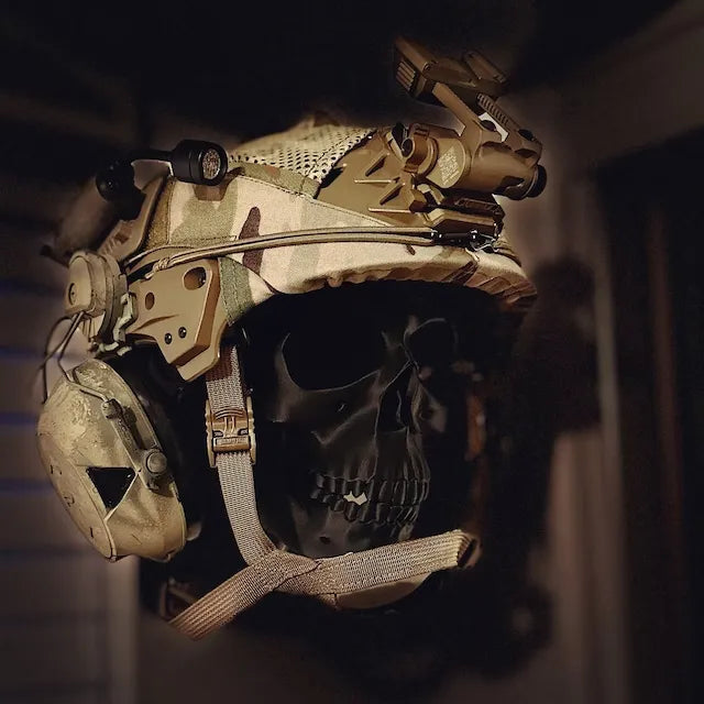 BowLift | 3D Skull Helmet Display Package