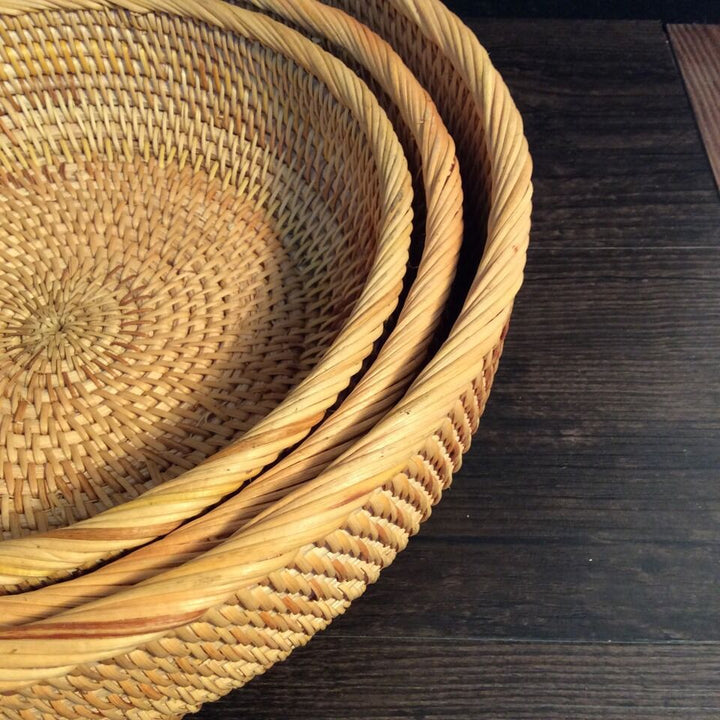 Decorative woven basket Bowlift