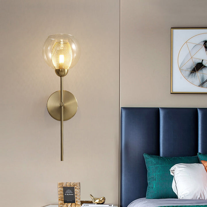 BowLift | Dual Cup Form Wall Mounted Lamp Modernist Simple Clear Glass and Metallic Wall Sconce in Black/Gold