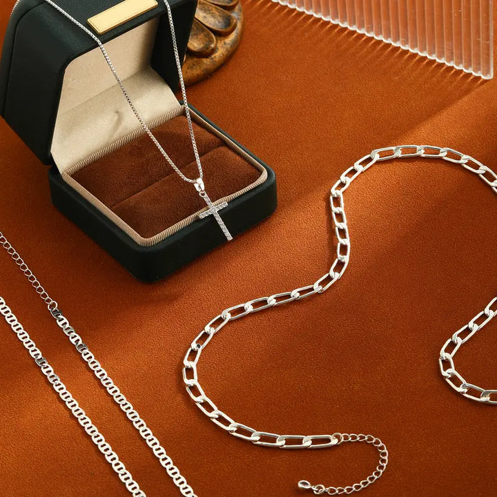 BowLift | 3pc 14k Layered Cross Necklace Stack