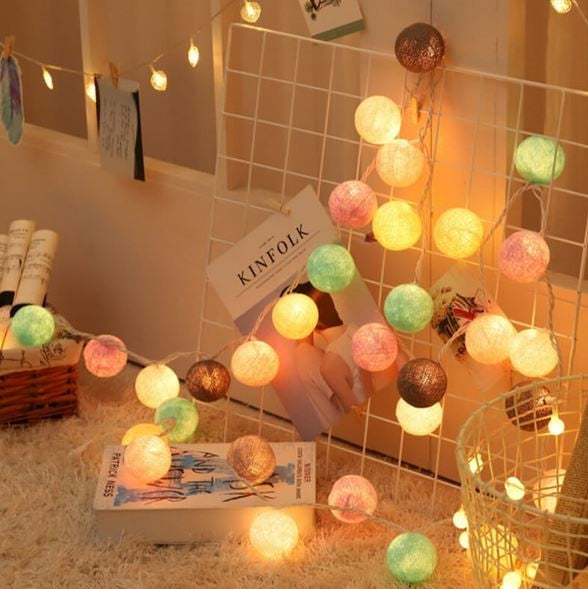Cheerful Cotton Light Ball Garland - LumiBall | Bowlift