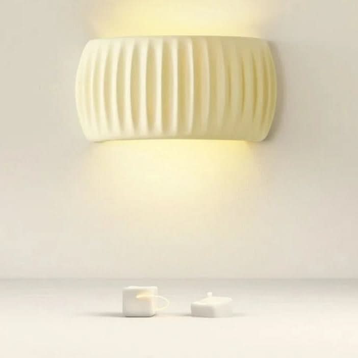 BowLift | LumeResin Artistic Resin LED Wall Light