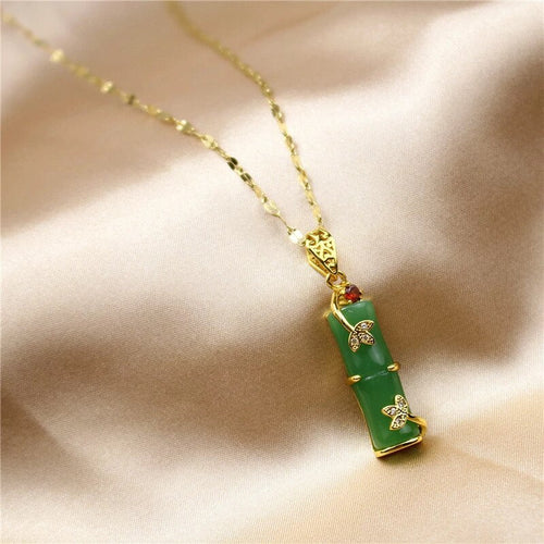 Spiritual Jade Amulet Necklace | A Breathtaking Jewelry with Meaning Bowlift