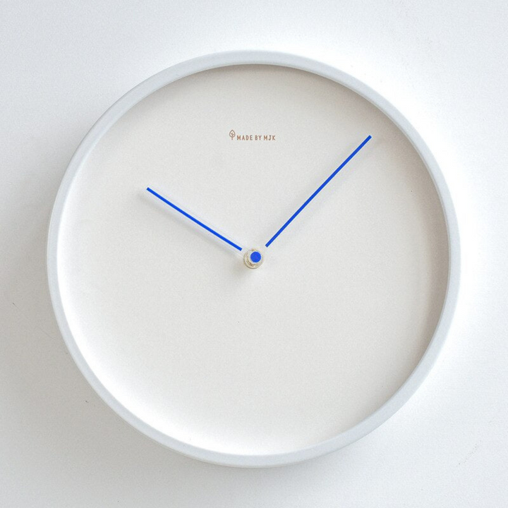 BowLift | Veyra – Minimalist Scandinavian Wall Clock | Modern Nordic Design