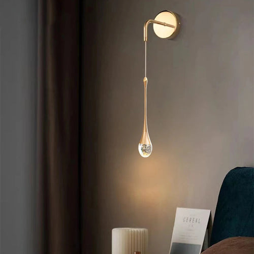 BowLift | LED Wall Lamp with Timeless Design