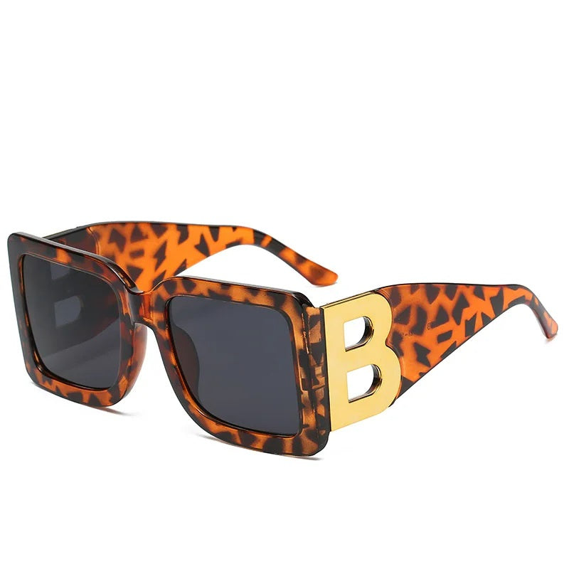Cheska Sunglasses | Retro & Square | Bowlift