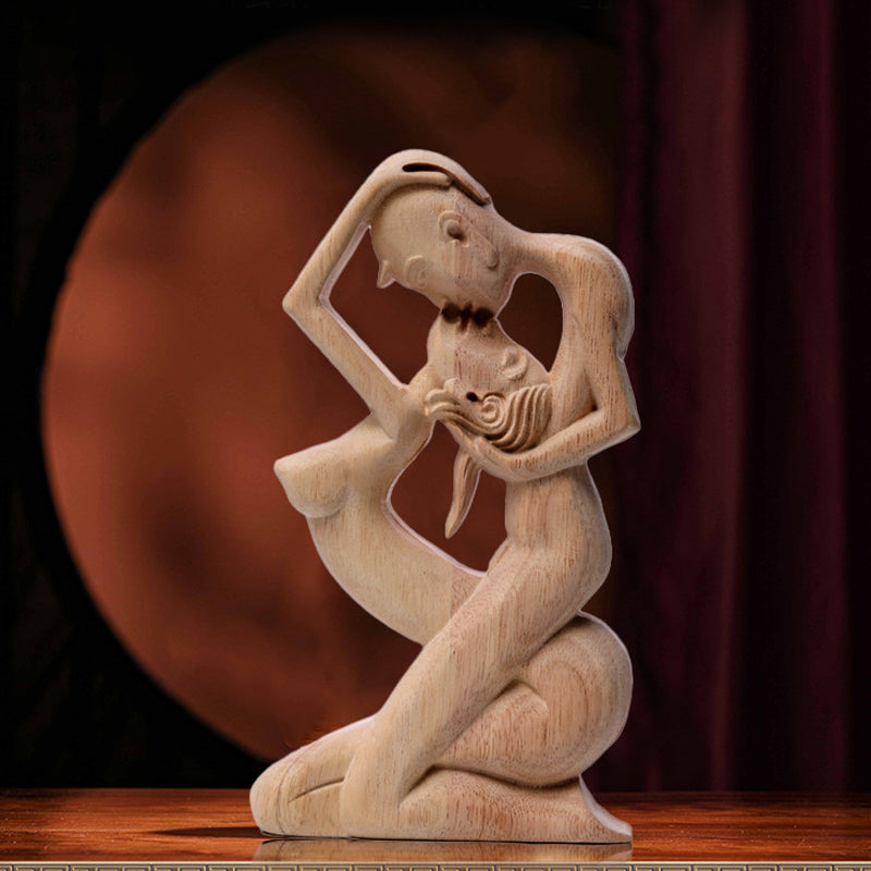 Eternal Couple Kiss Statue | Bowlift