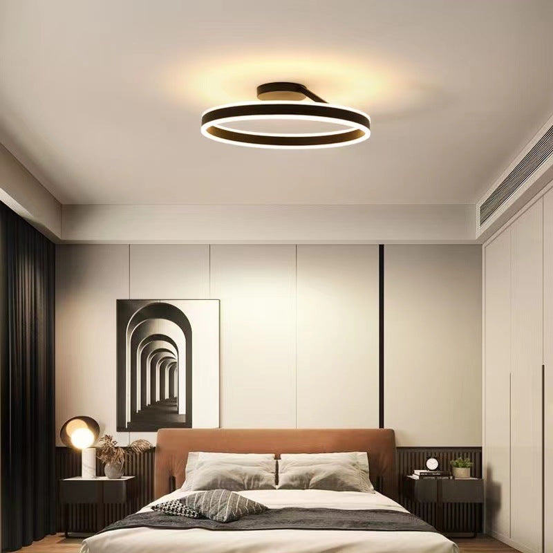 BowLift | RadiantGlimmer Ceiling Light - Luxurious golden LED lighting with metal elements