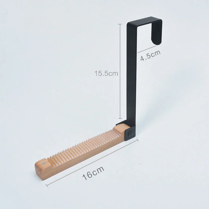 BowLift | HangClothes – The foldable premium door hook!