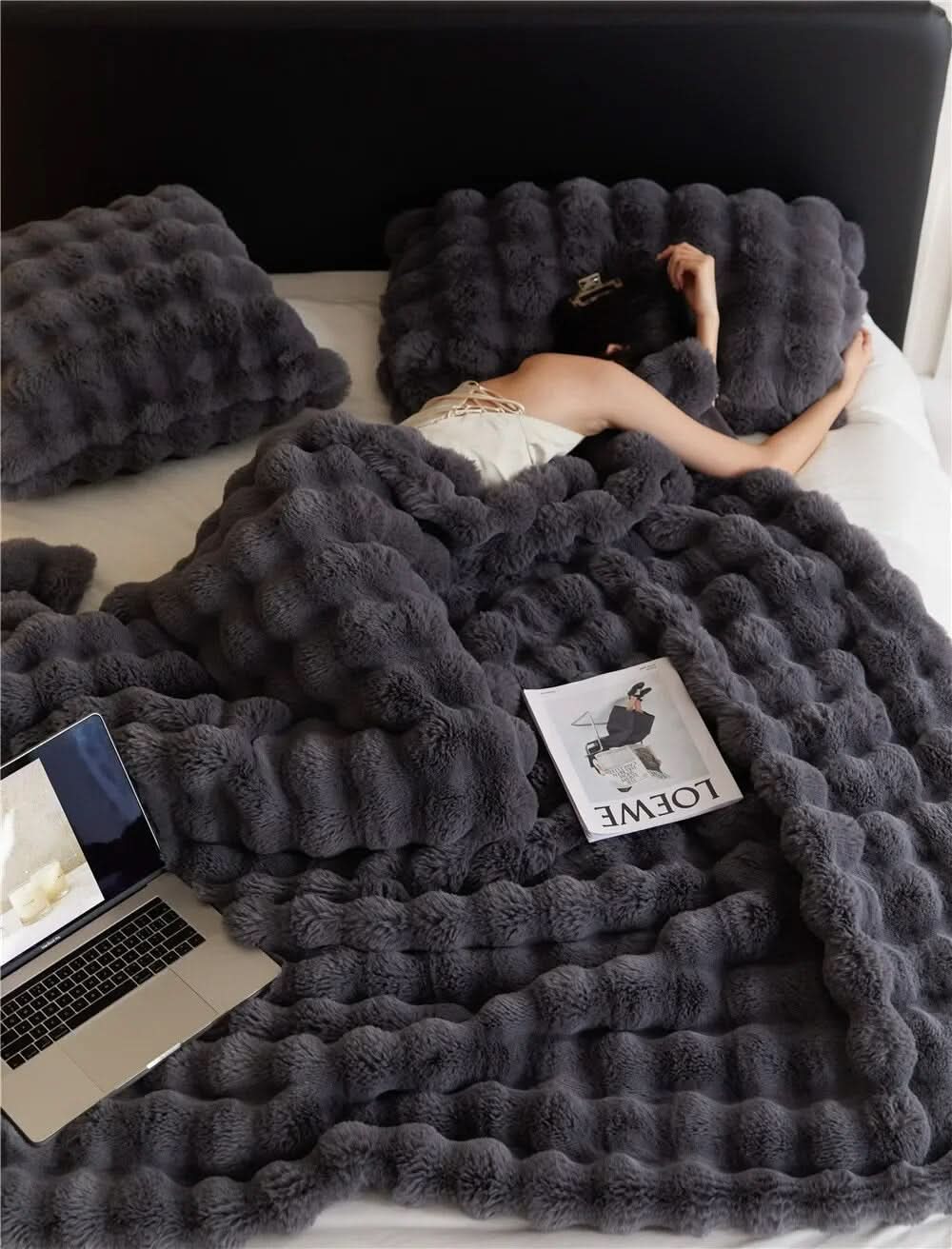 BowLift | CORA - Ultra-soft fleece blanket