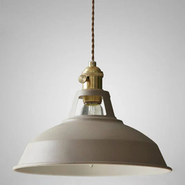 Industrial Retro Pendant Lamp - IronGlow | Bowlift