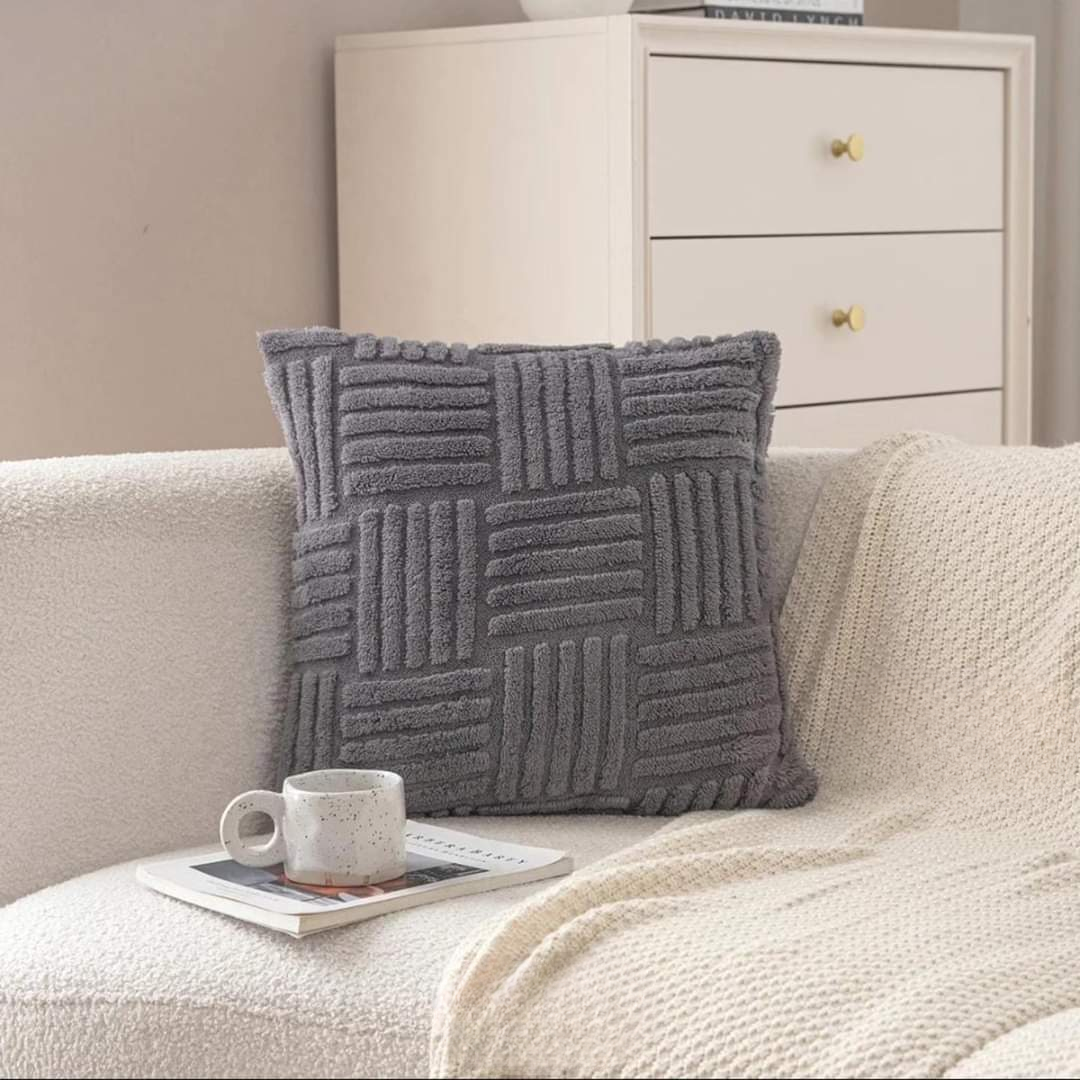 BowLift | Cushion covers for decorative cushions in various styles