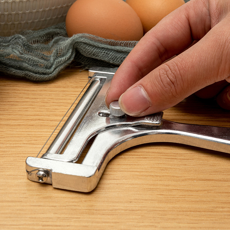 BowLift | Kitchen Cheese Cutter