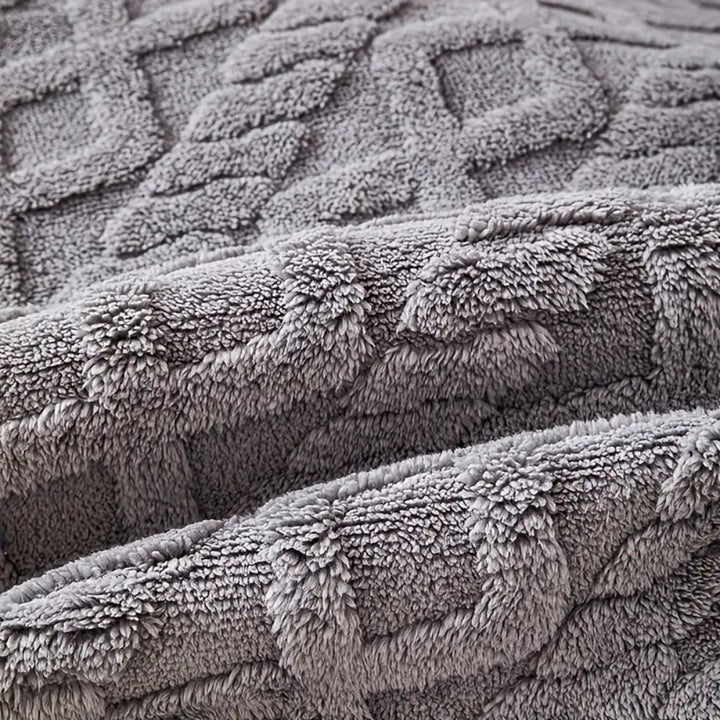 BowLift | Diamond Pattern Recliner Slipcover