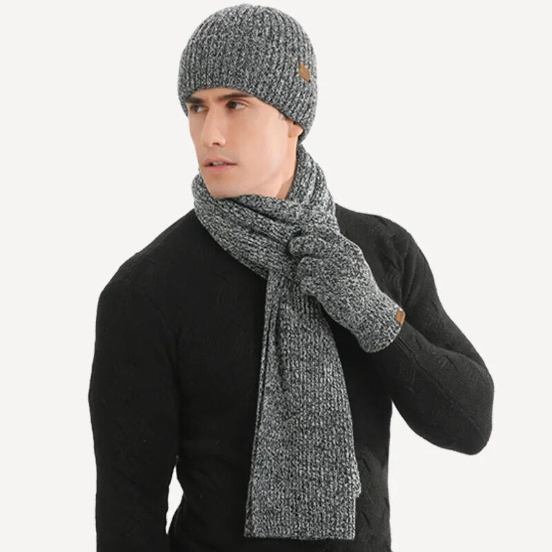 ArcticStyle – Trendy Winter Set with Beanie and Gloves Bowlift