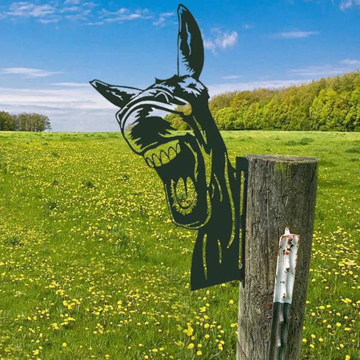 BowLift | Outdoor Garden Farm Peeping Goat Metal Artwork Indoor Decoration