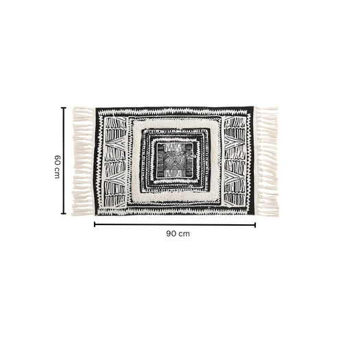 BowLift | Black and White Geometric Tassel Floor Mat