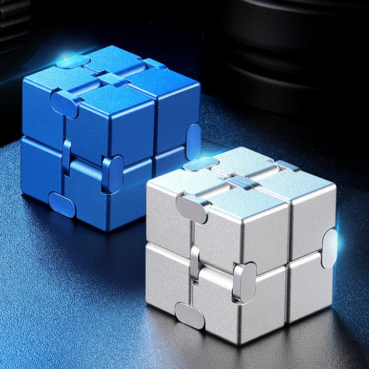 BowLift | Infinity Cube