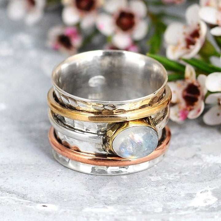 BowLift | Moonstone Meditation Ring
