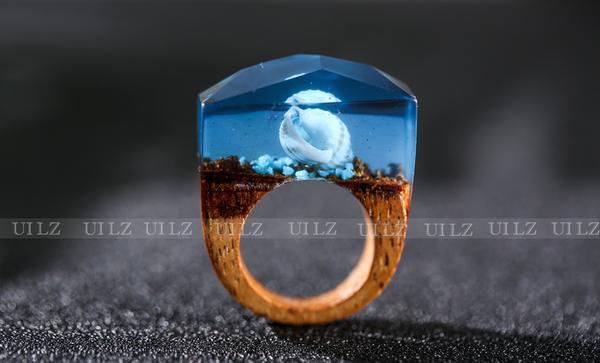 Quanta - Blue Seashell Resin Ring | Bowlift