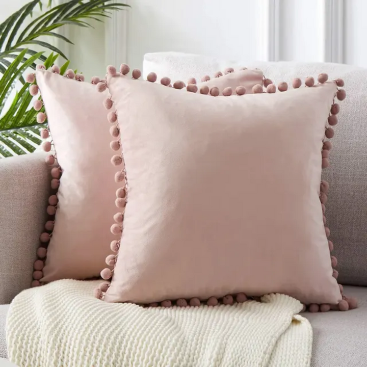 BowLift | Cushion For The Sofa