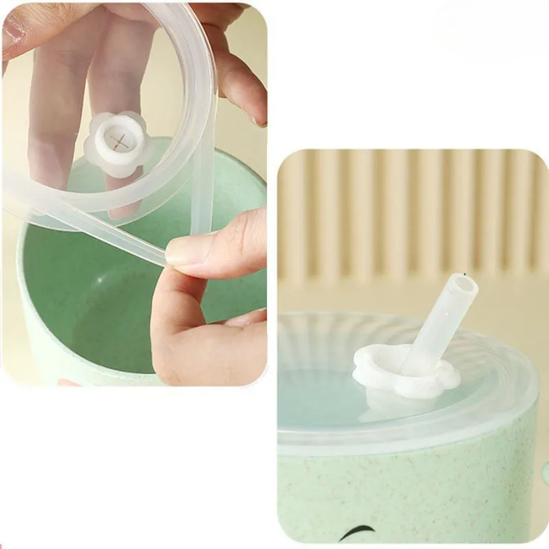 BowLift | Children's drinking cup with straw