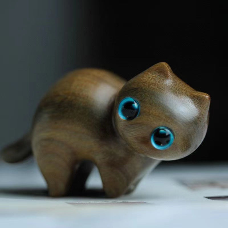 BowLift | Sandalwood handmade wooden cat