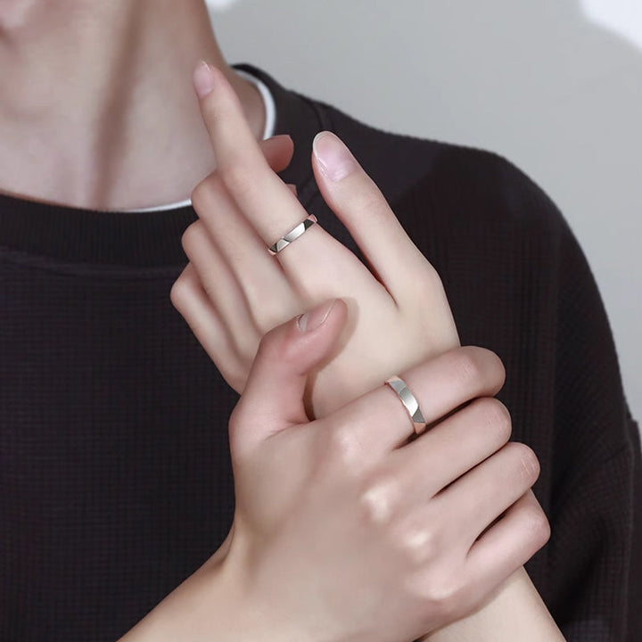 BowLift | Sterling Silver Projection Ring