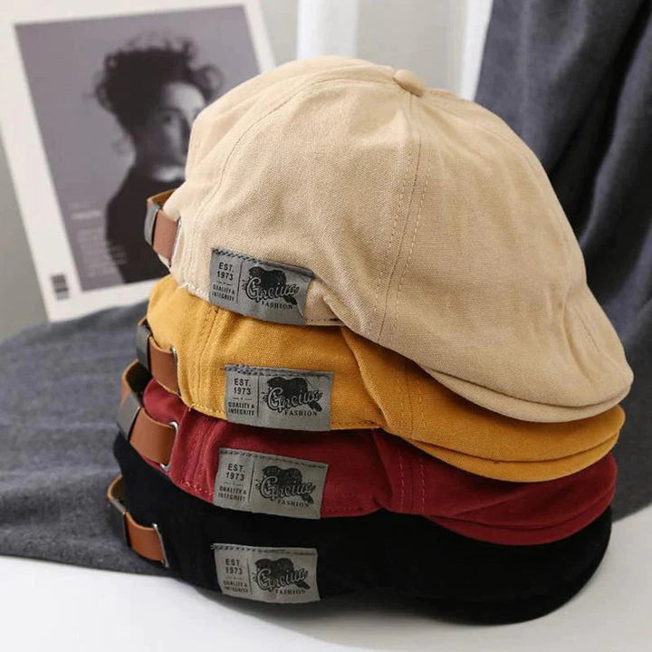 BowLift | vintage beret