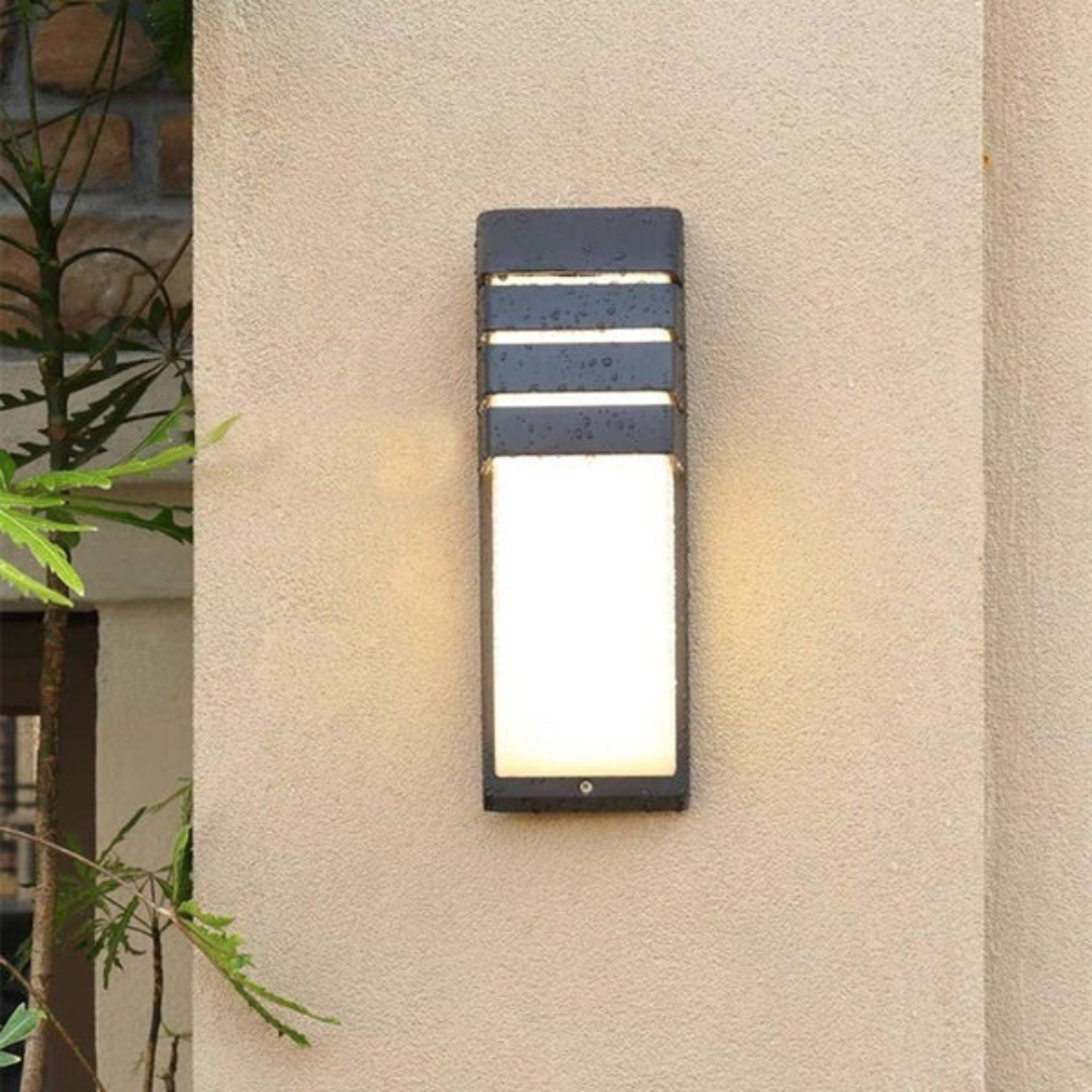 BowLift | Outdoor Wall Lamp With Sensor