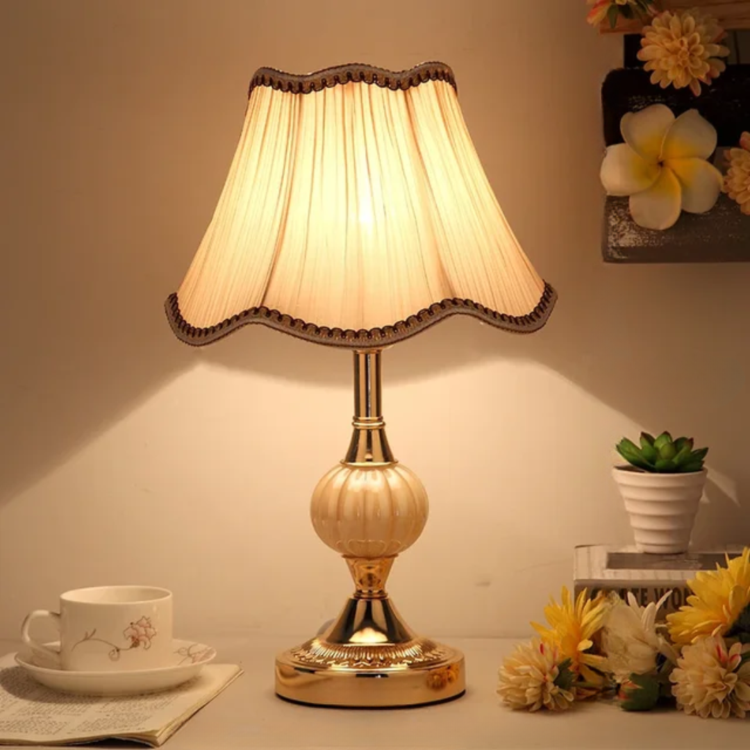 BowLift | Vintage Scandinavian Table Lamp