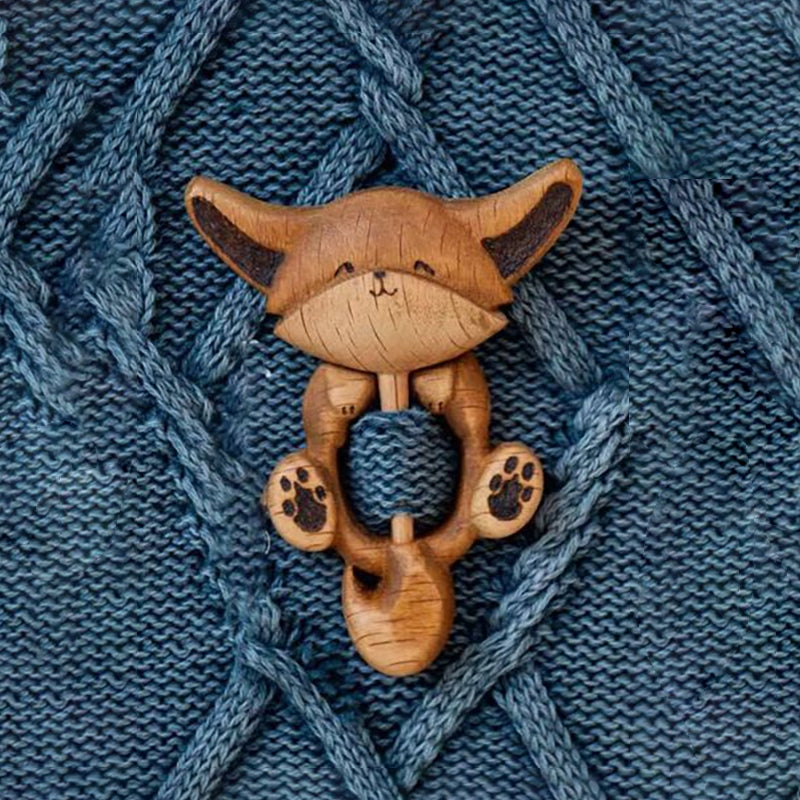 BowLift | Sweet animal brooch made of wood