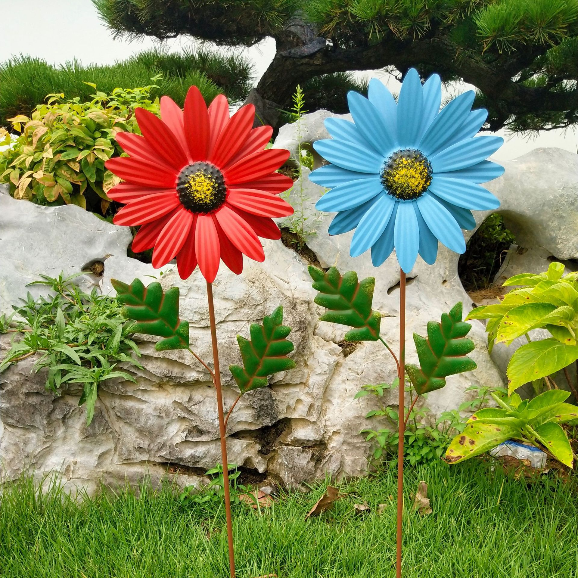 BowLift | Decorative sunflower made of metal for garden – Colorful flower stakes for outdoor and landscape