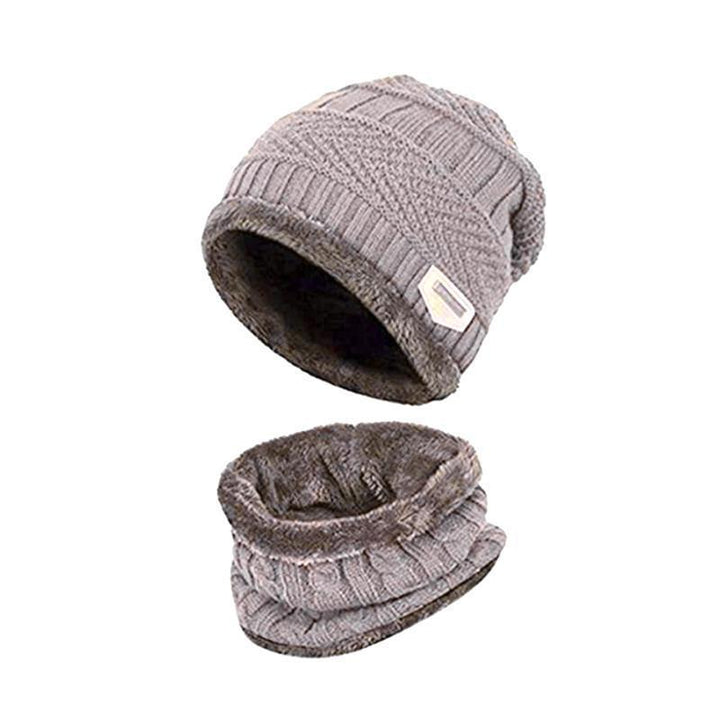 BowLift | Warm hat with scarf
