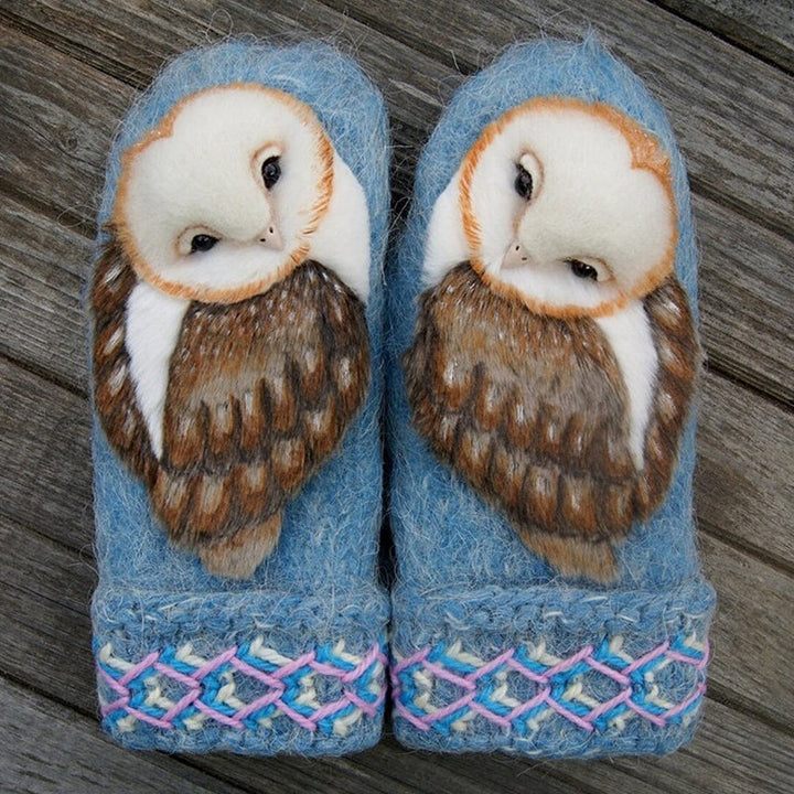 Nordic Gloves hand-knit with owls | Bowlift