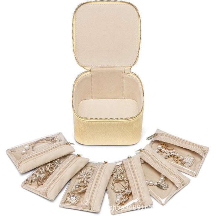 BowLift | Leather jewelry box for travel