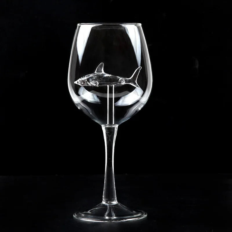 BowLift | Built-in Shark Sea Wine Glasses