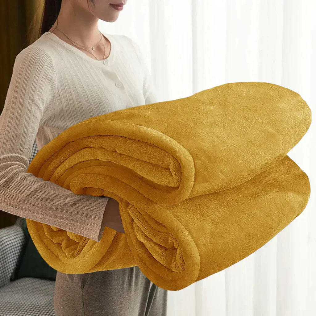 BowLift | Maxime | Cozy Fleece Blanket for All Seasons - Extra Soft and Warm