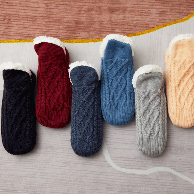 BowLift | V neck Cozy Socks Slippers